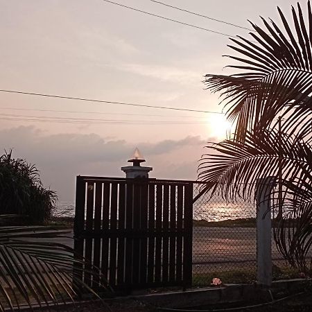 Surf Forever Midigama East Ngoại thất bức ảnh