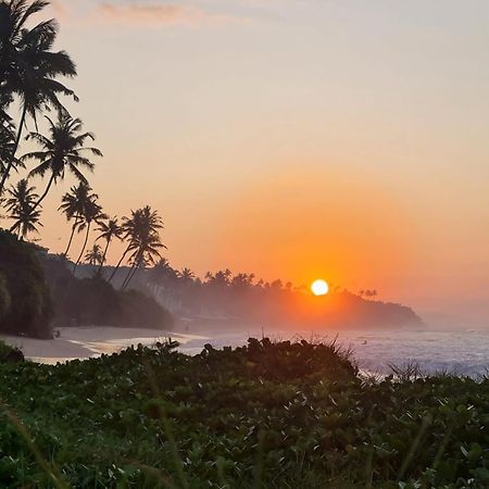 Surf Forever Midigama East Ngoại thất bức ảnh