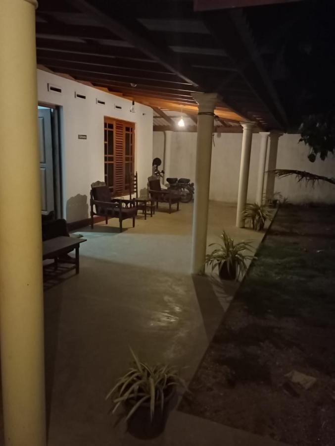 Surf Forever Midigama East Ngoại thất bức ảnh