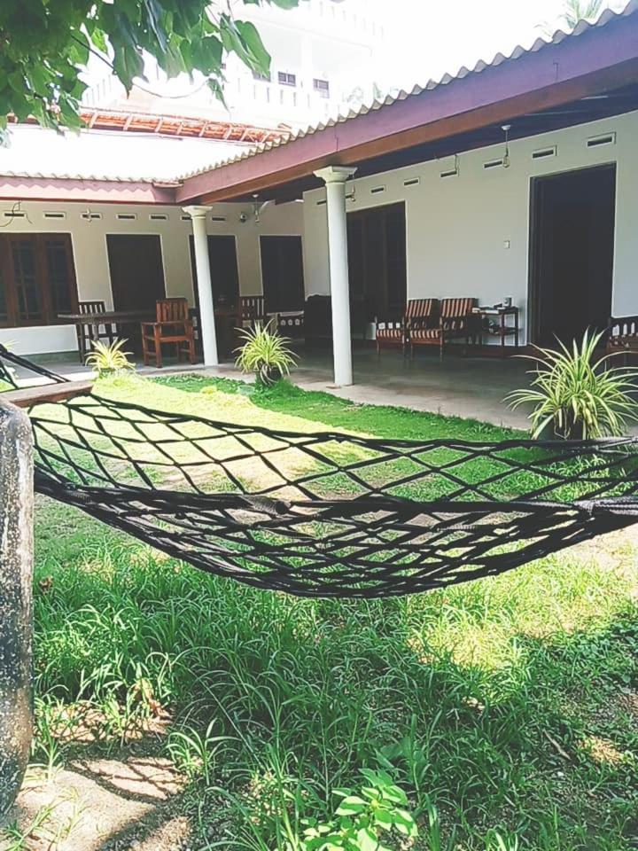 Surf Forever Midigama East Ngoại thất bức ảnh